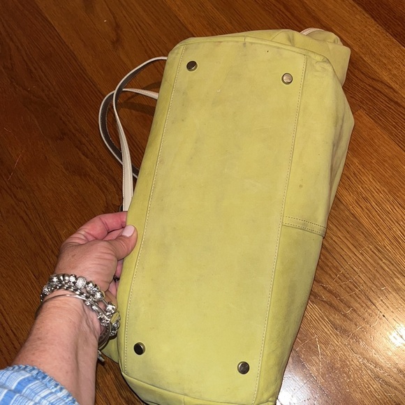 Coach large green suede and white patent leather tote shoulder bag - Picture 3 of 9